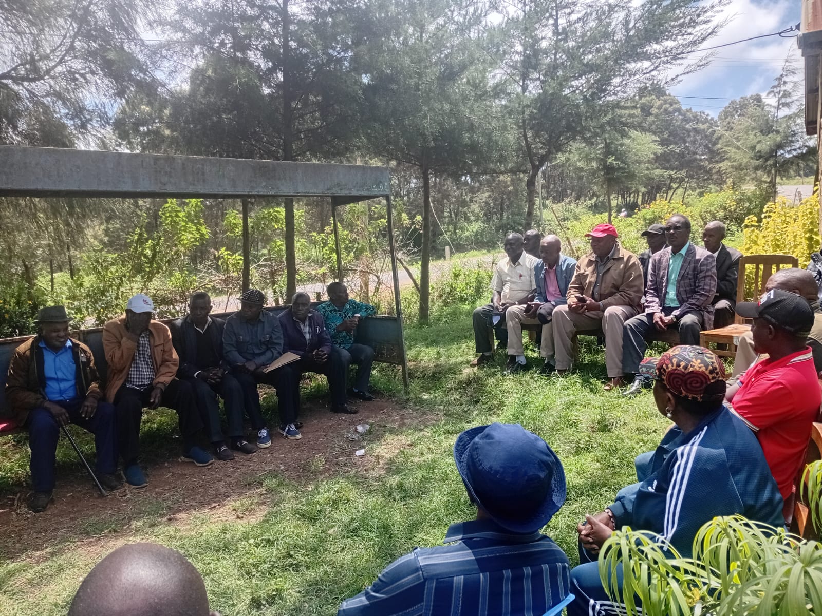 Lands Committee site visit — Mua Ward petition by farmers